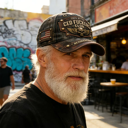 Nowy Rok 2026 · 50% zniżki 🖤 Old Fuckers Club – Vintage haftowana czapka